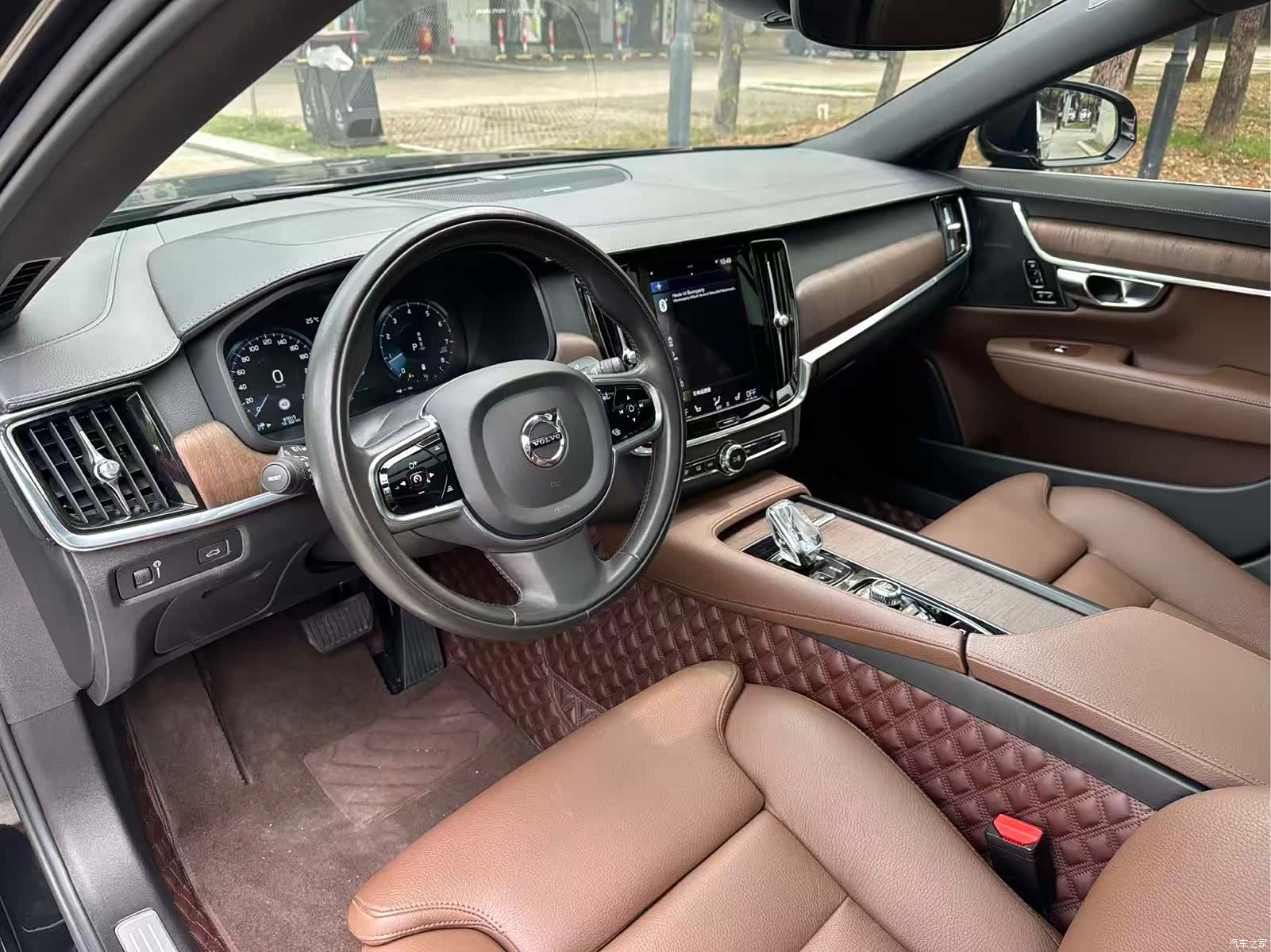 Volvo S90, 2021 4