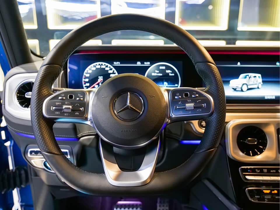 Mercedes-Benz G-class