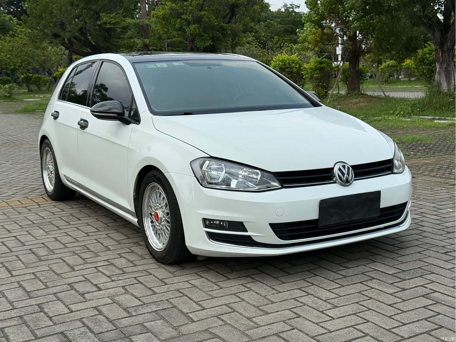 Volkswagen Golf, 2014 3