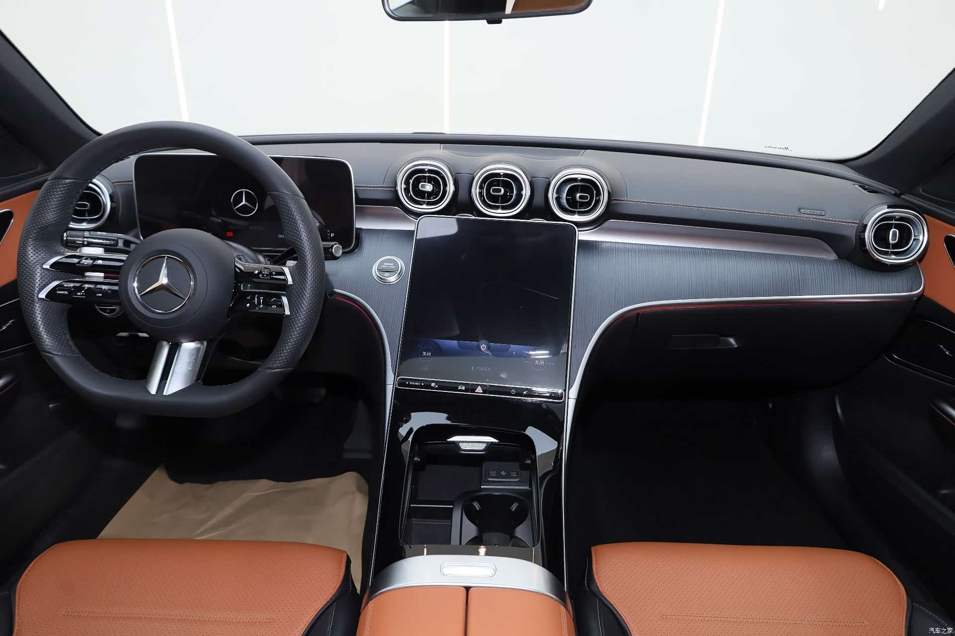 Mercedes-Benz C-Class, 2022 26