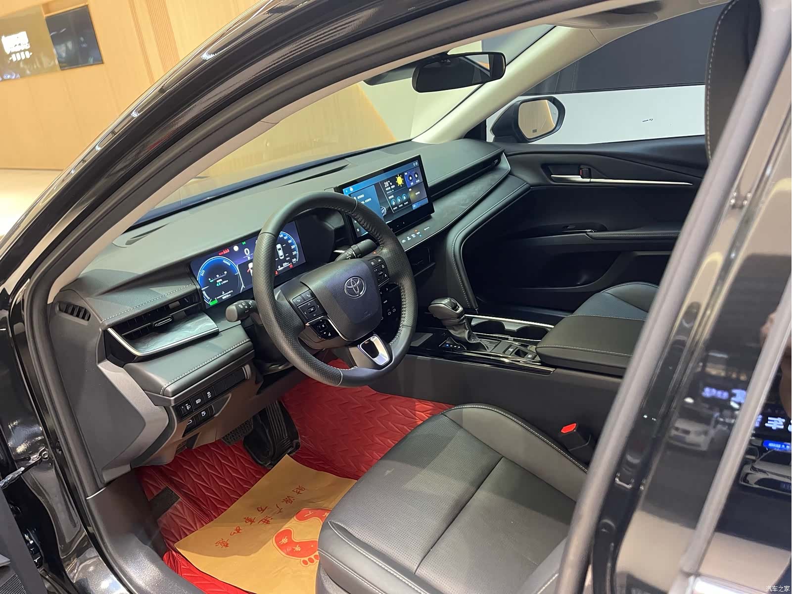Toyota Camry, 2024 13