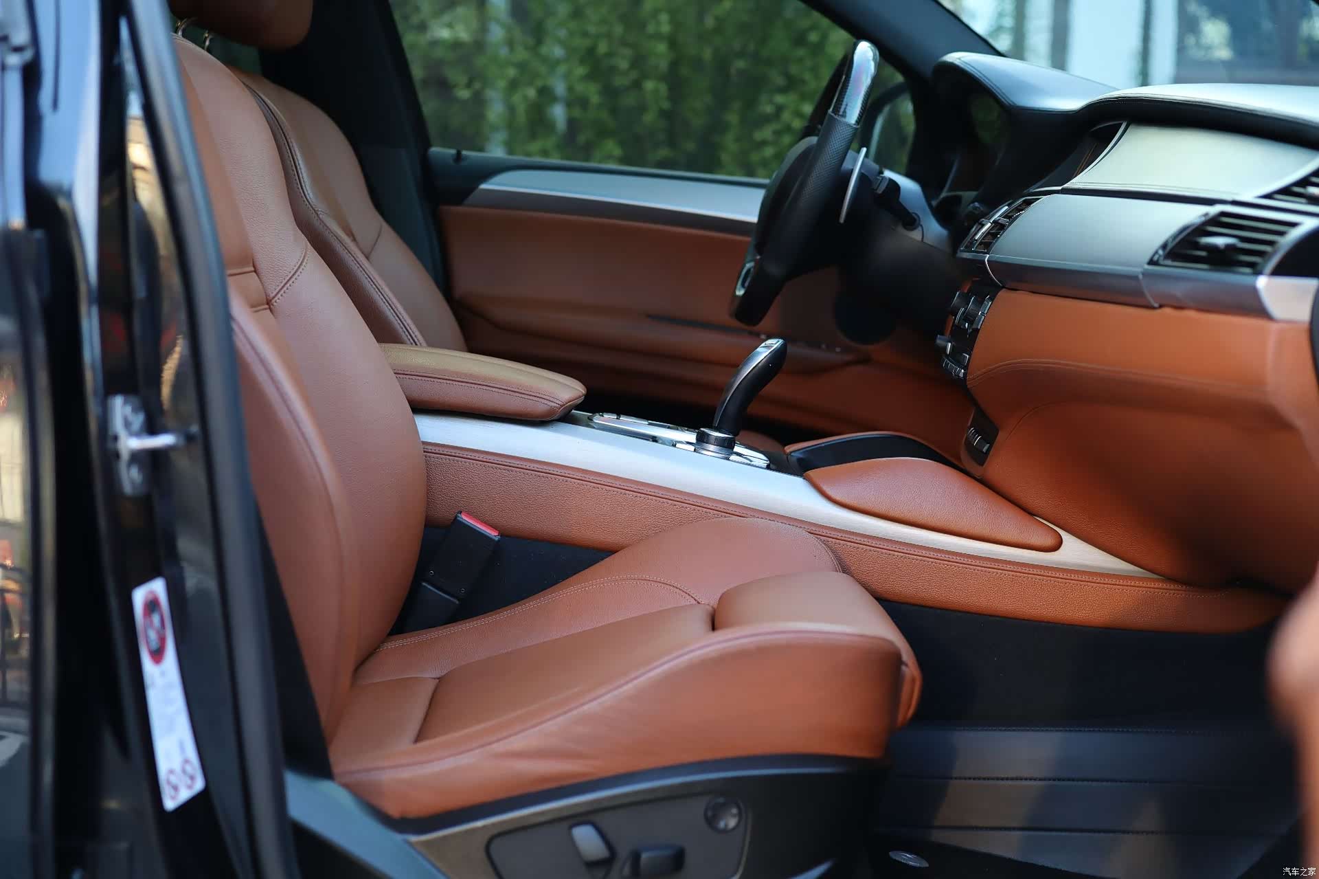 BMW X6, 2012 29