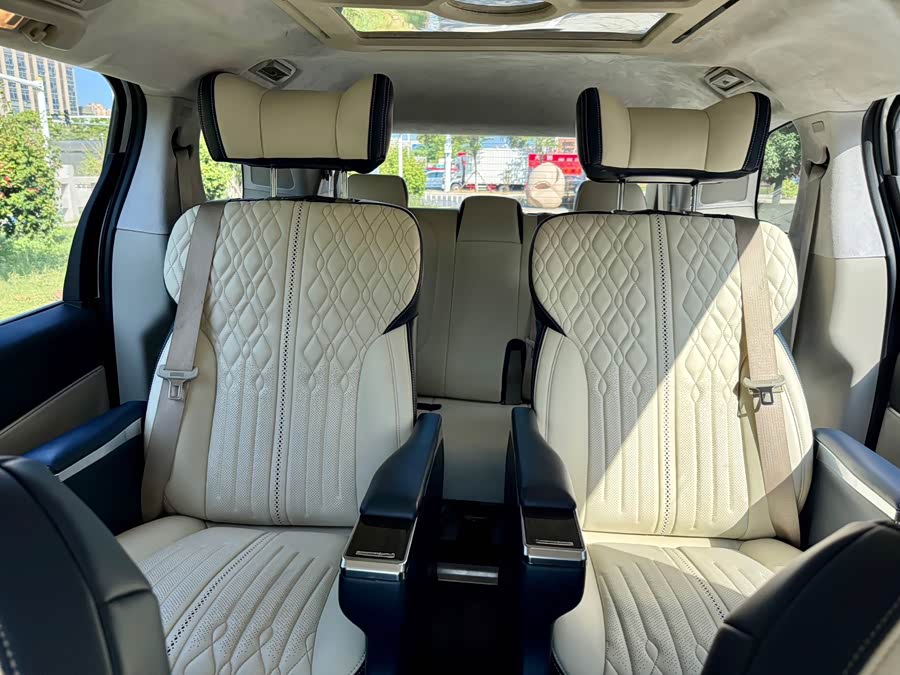 Buick GL8 2020, фото 8