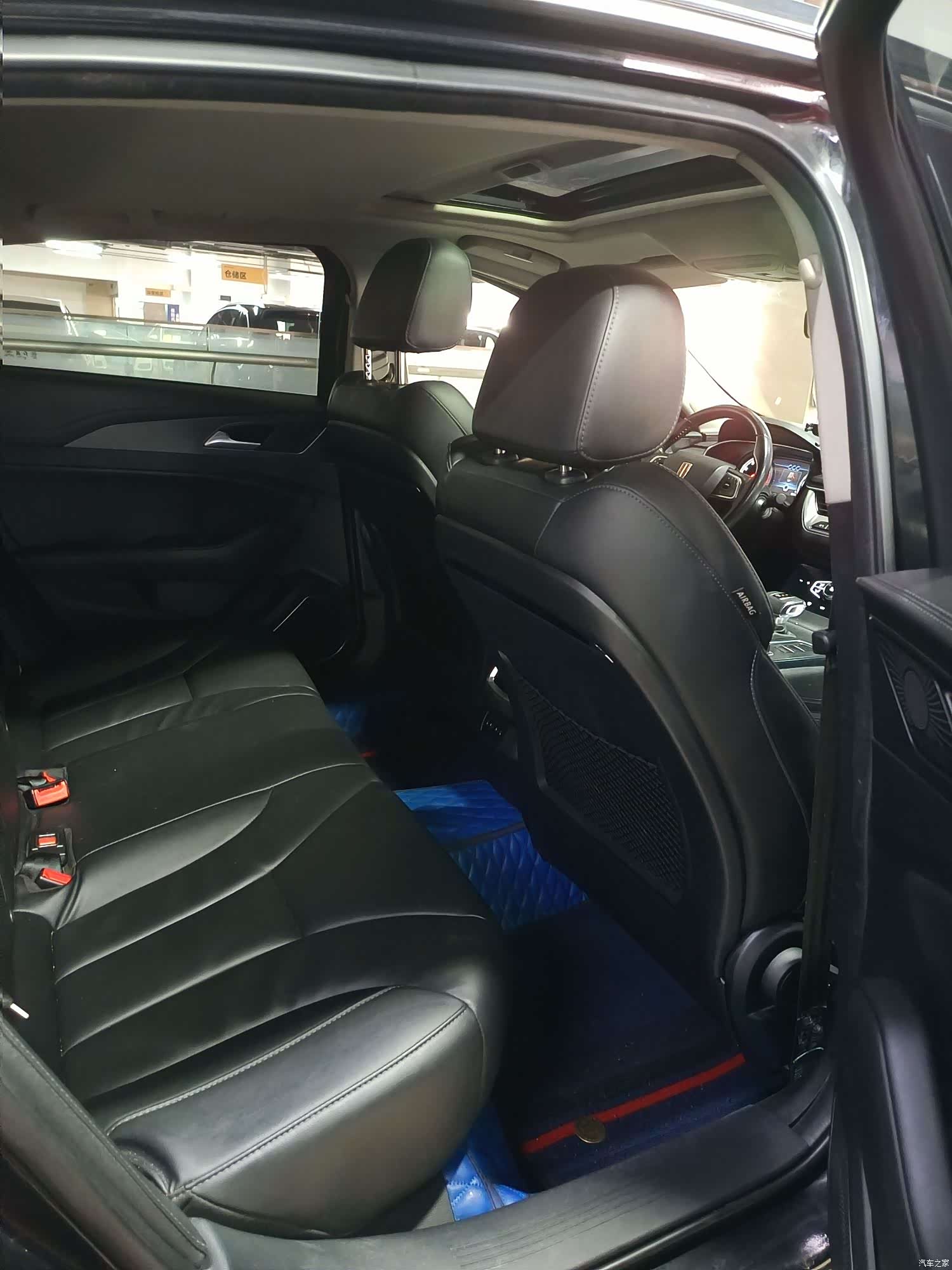 Hongqi H5, 2021 6