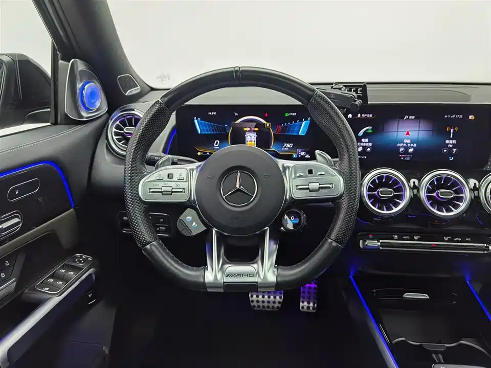 Mercedes-Benz GLB AMG