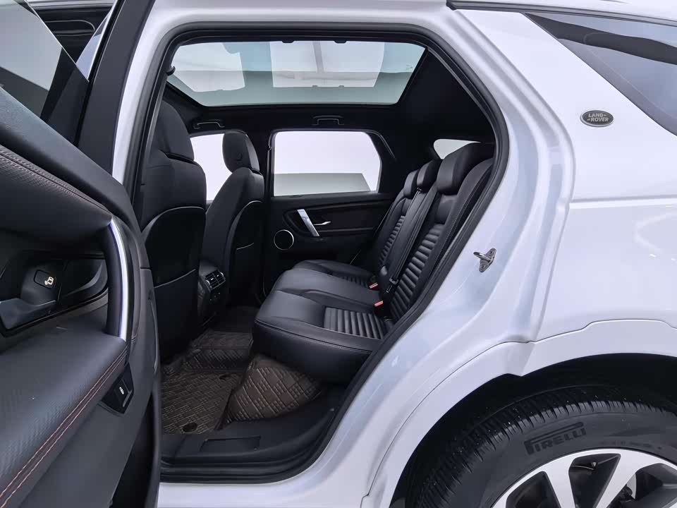 Land Rover Discover sports