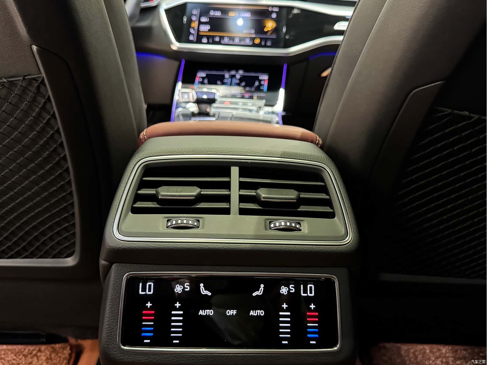 Audi A6L, 2020 15