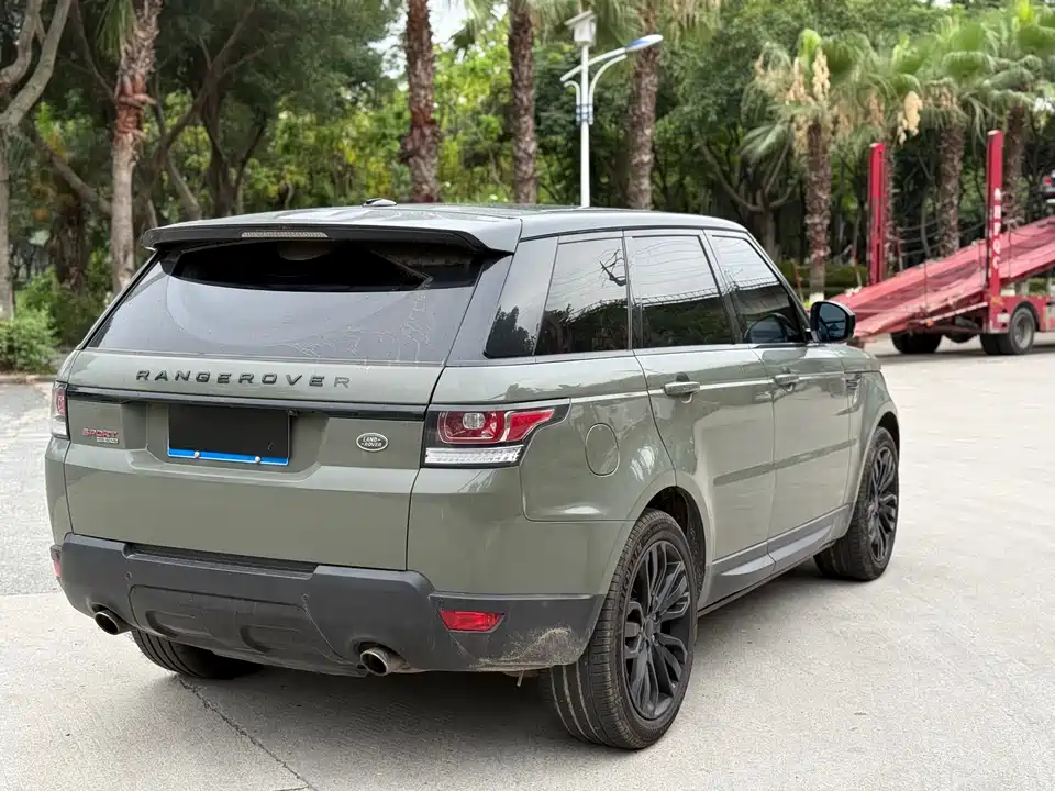 Land Rover Range Rover Sport