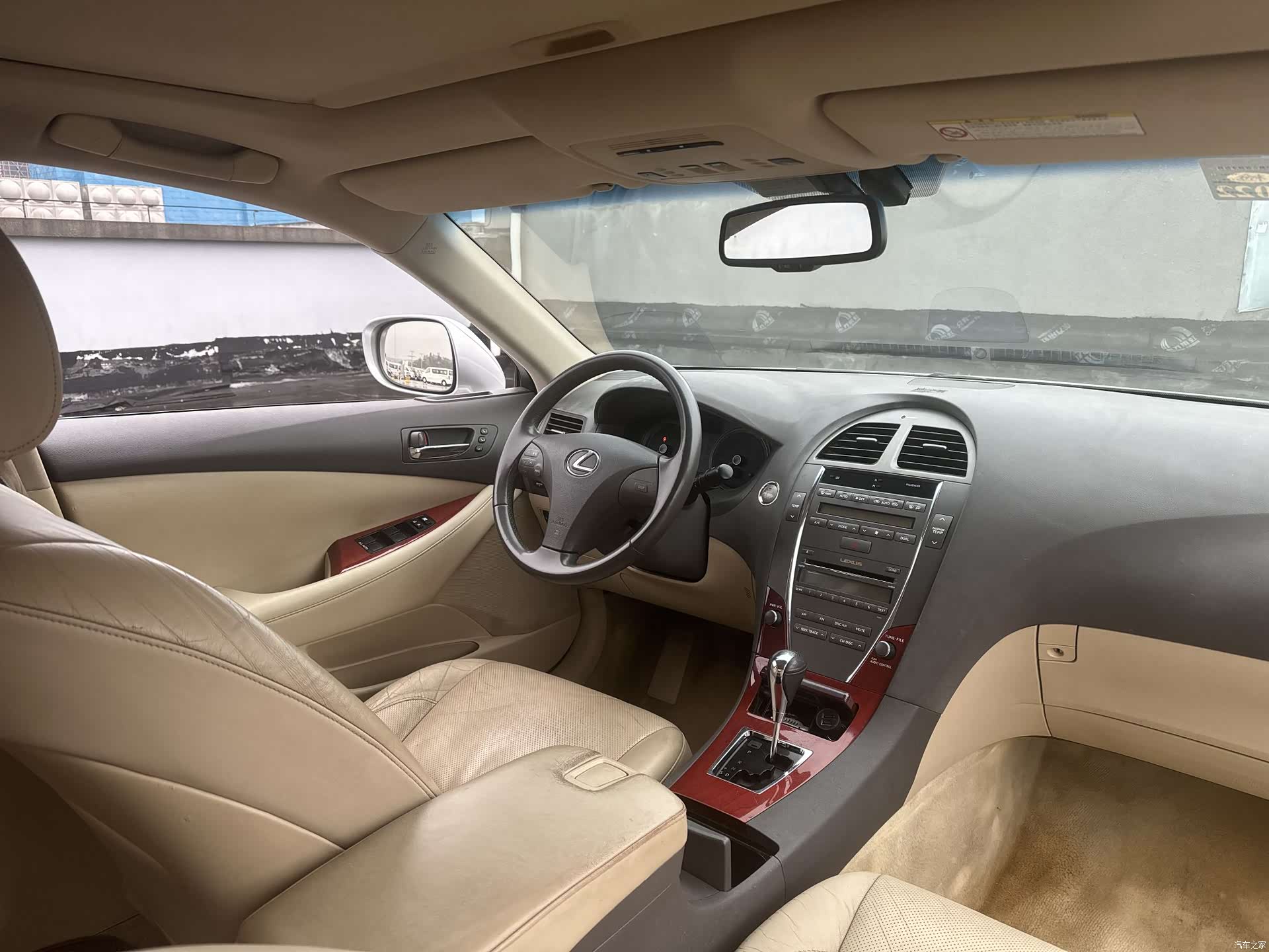 Lexus ES, 2009 7