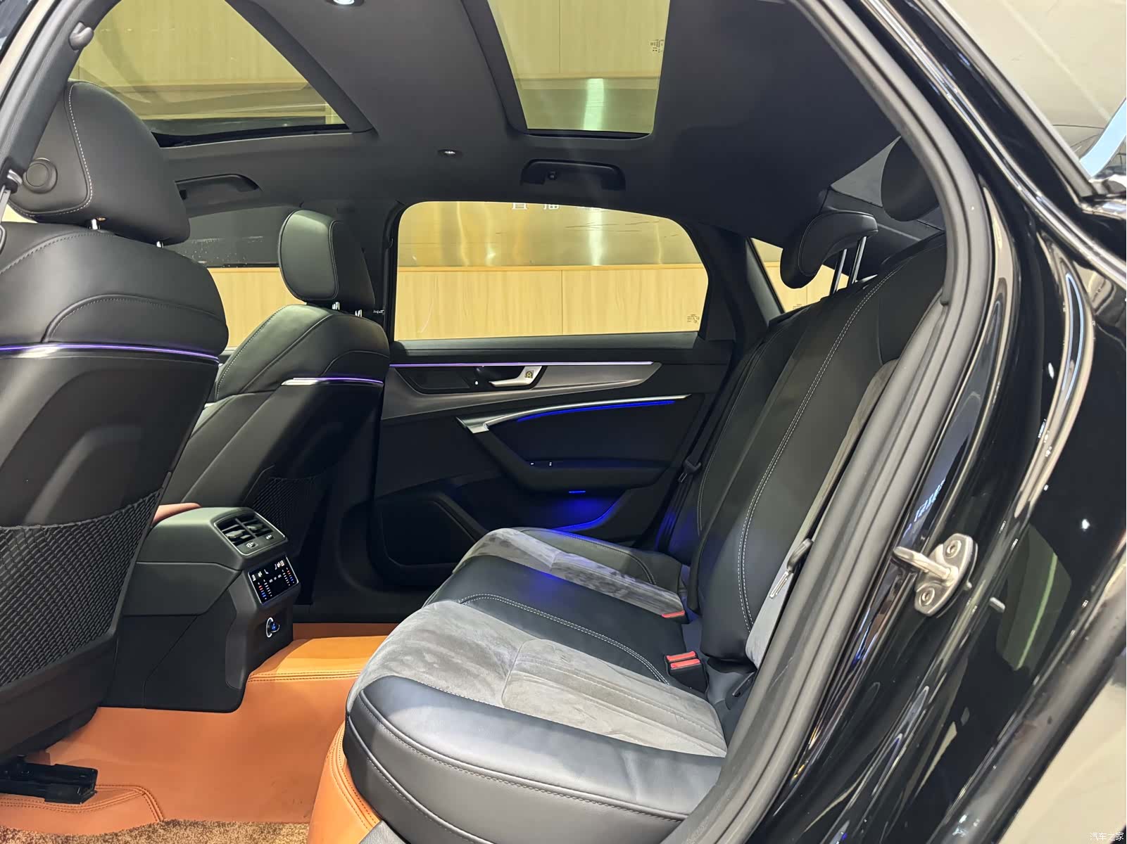 Audi A6L, 2020 11