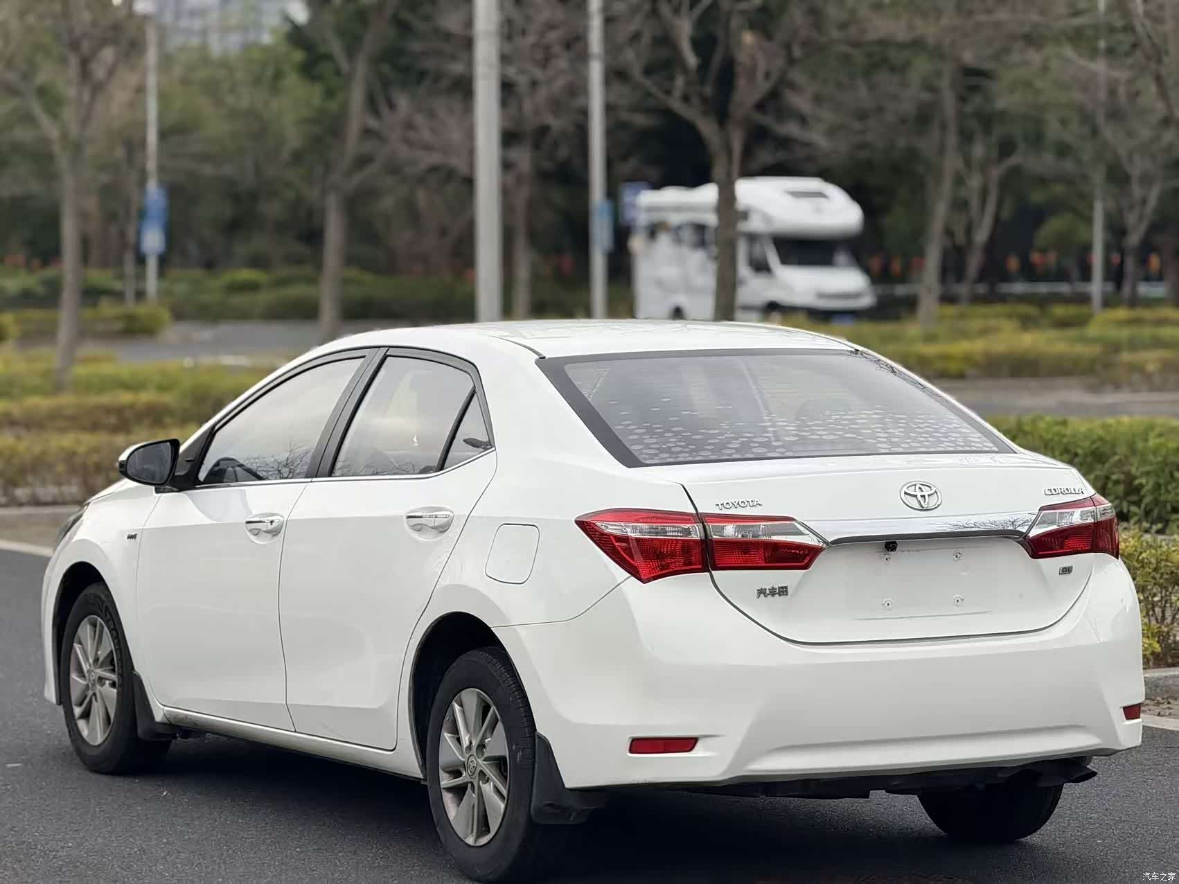 Toyota Corolla, 2015 4