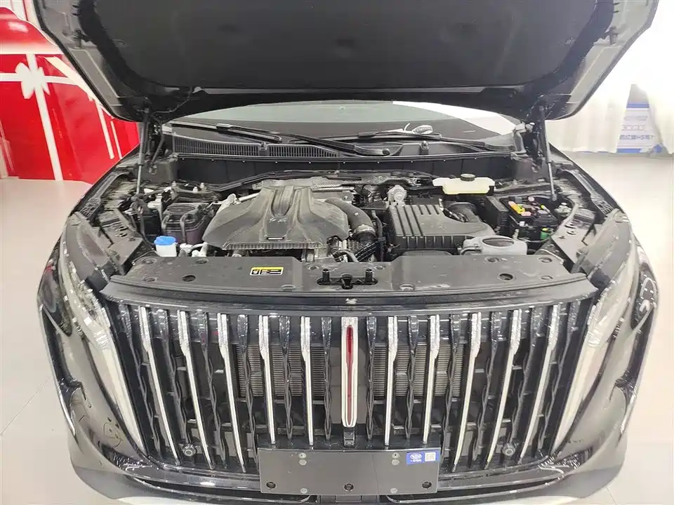 Hongqi HS7 PHEV