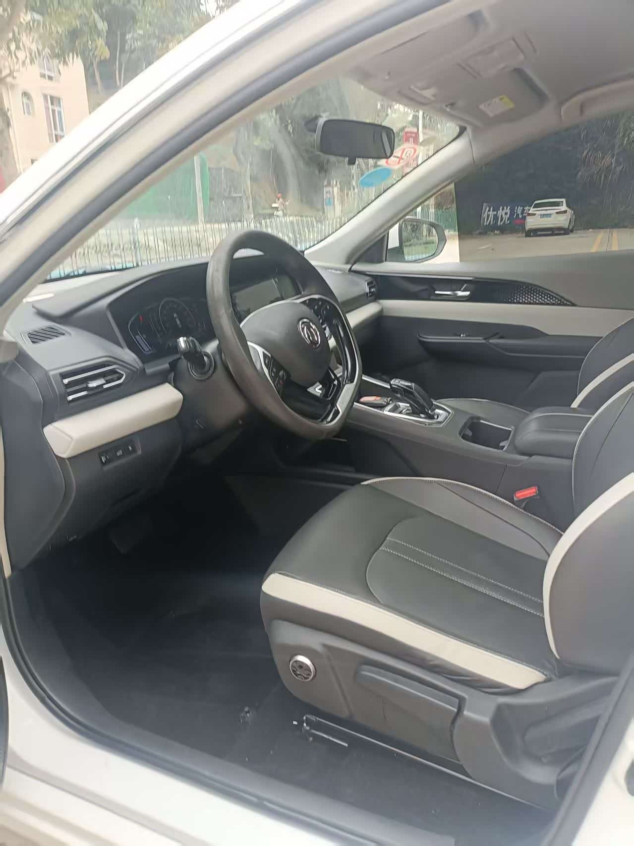 DongFeng E70, 2022 7