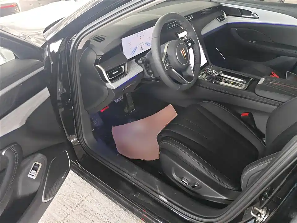 Hongqi H5