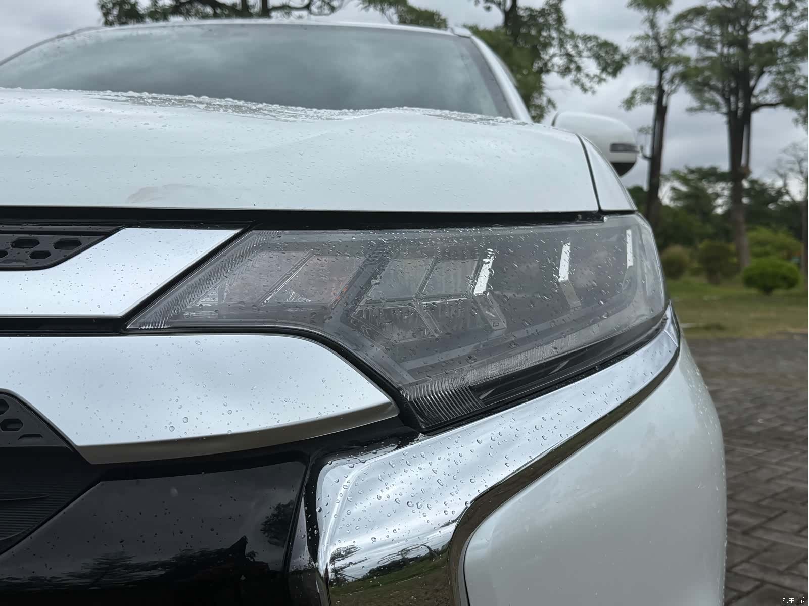 Mitsubishi Outlander, 2021 10
