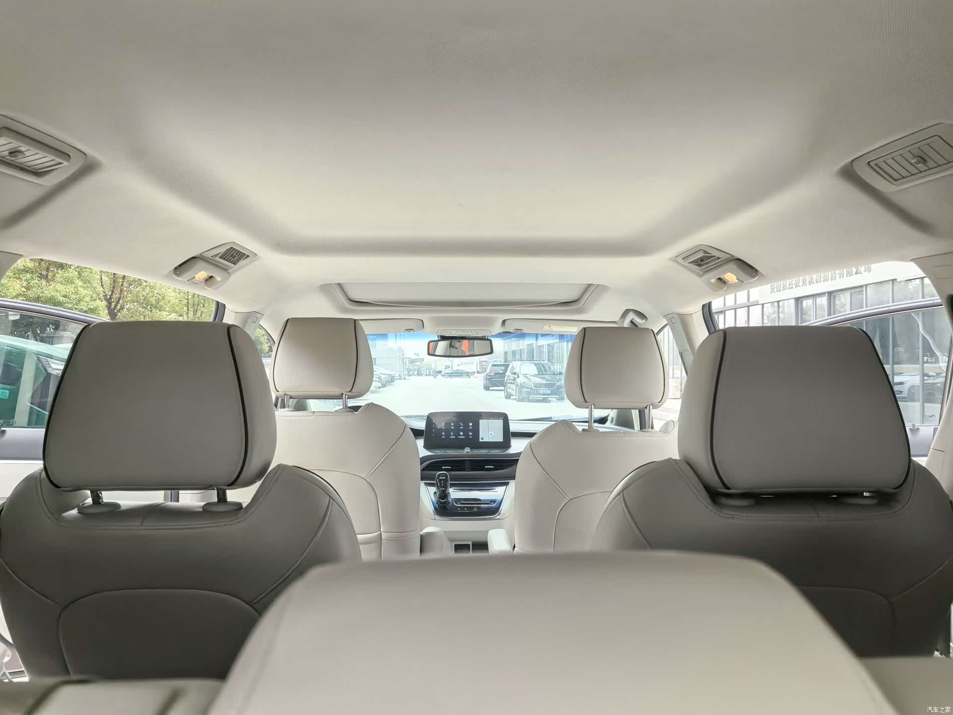 Buick GL8, 2020 17