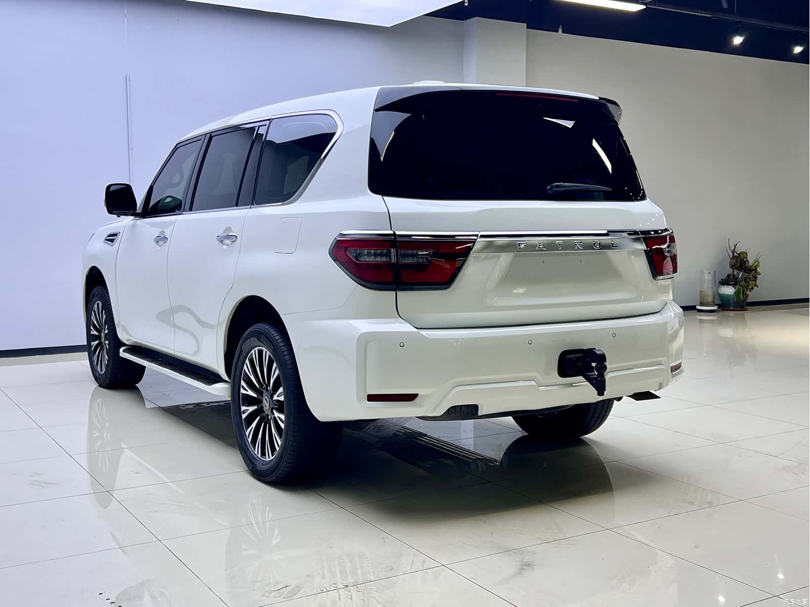 Nissan Patrol, 2018 14