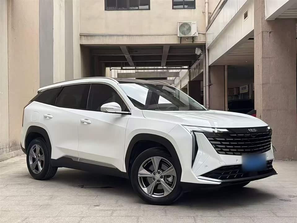Geely Atlas L