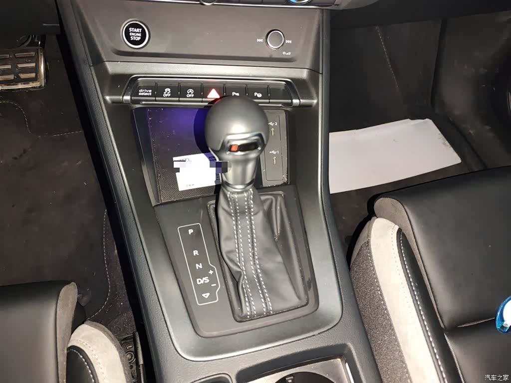 Audi Q3, 2024 10