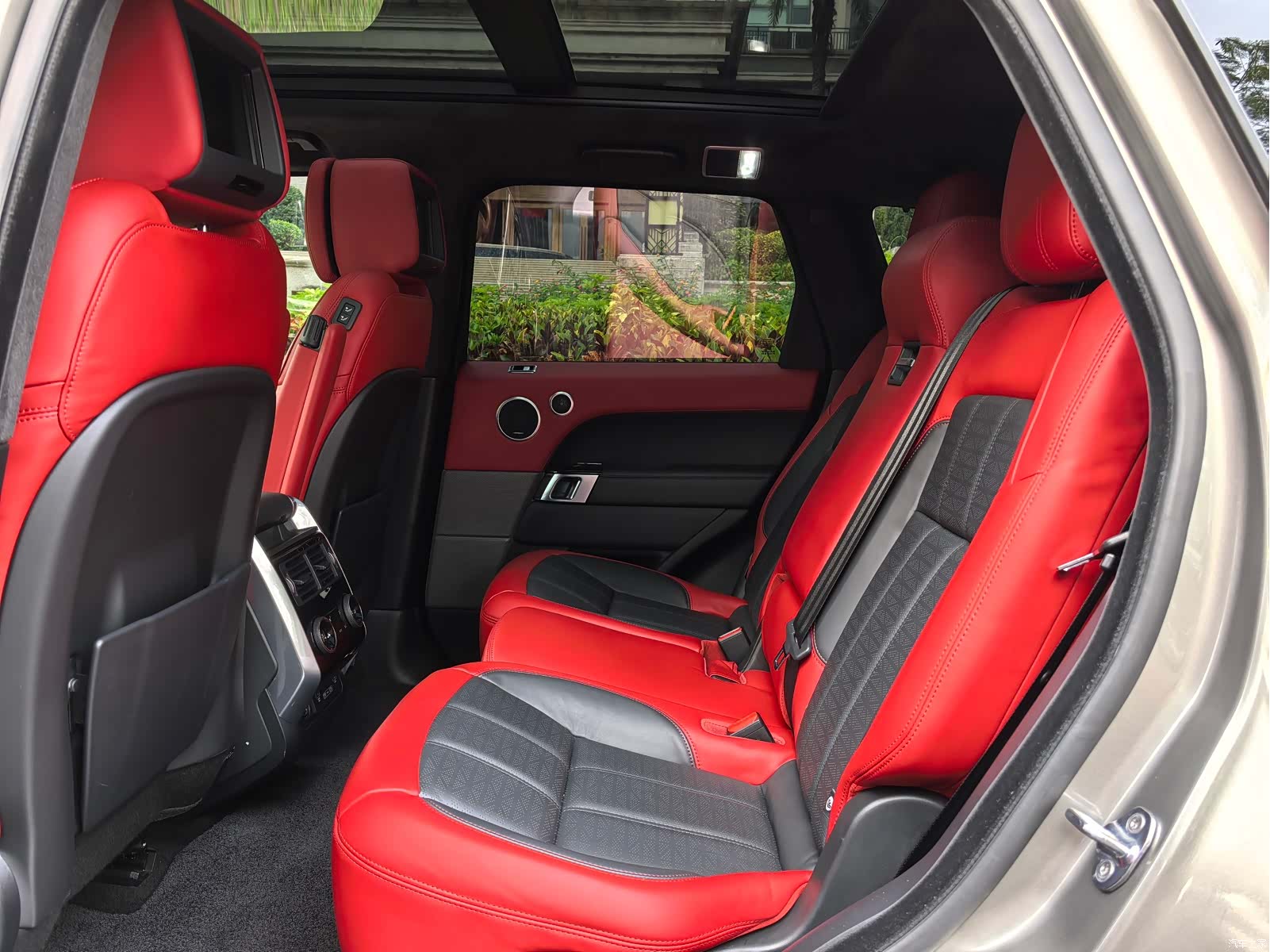 Land Rover Range Rover, 2018 16