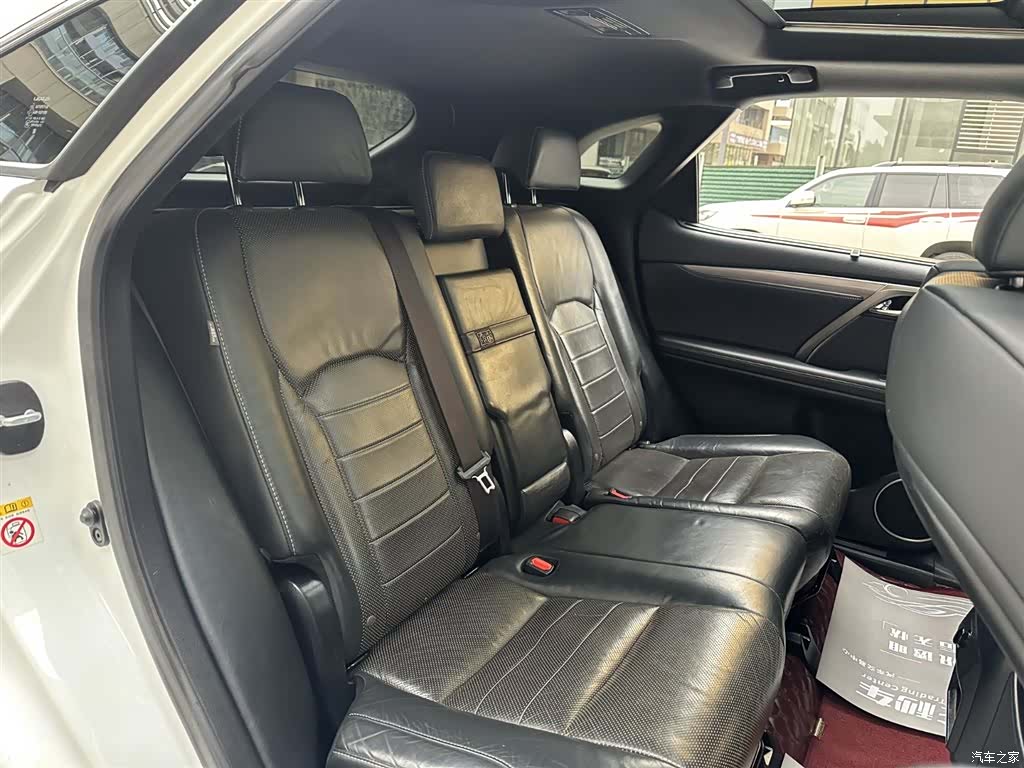 Lexus RX, 2018 15