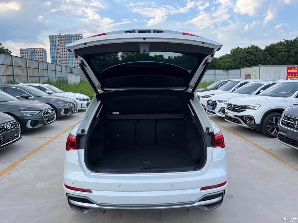 Audi Q3, 2022 17