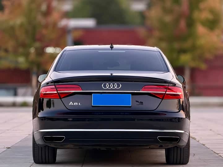 Audi A8 2014 A8 L 45 TFSI quattro Комфорт