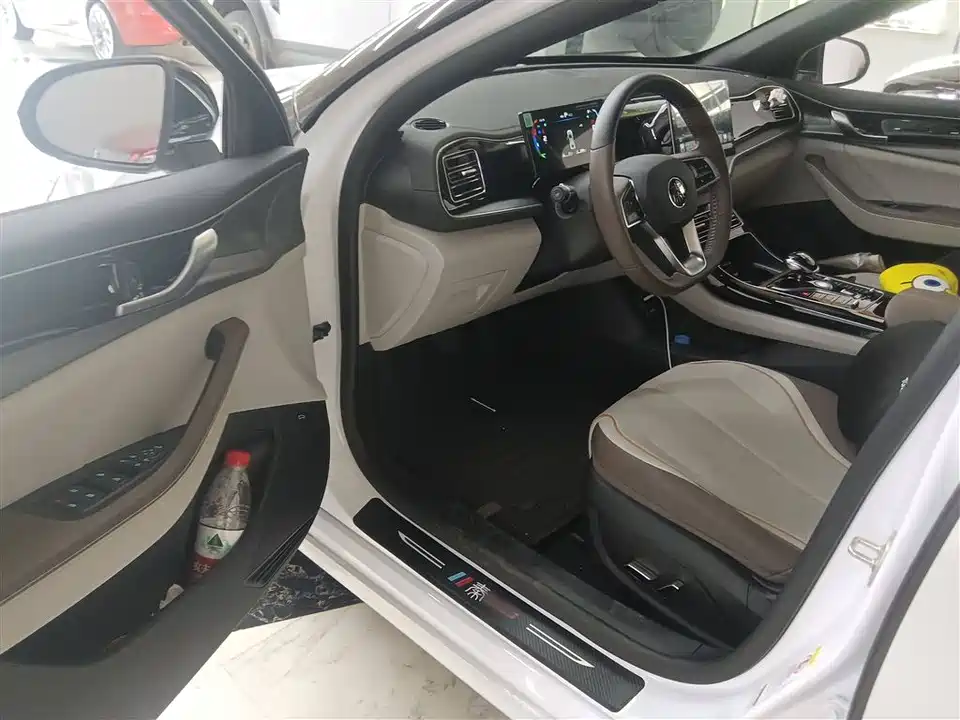 BYD Qin Yuan