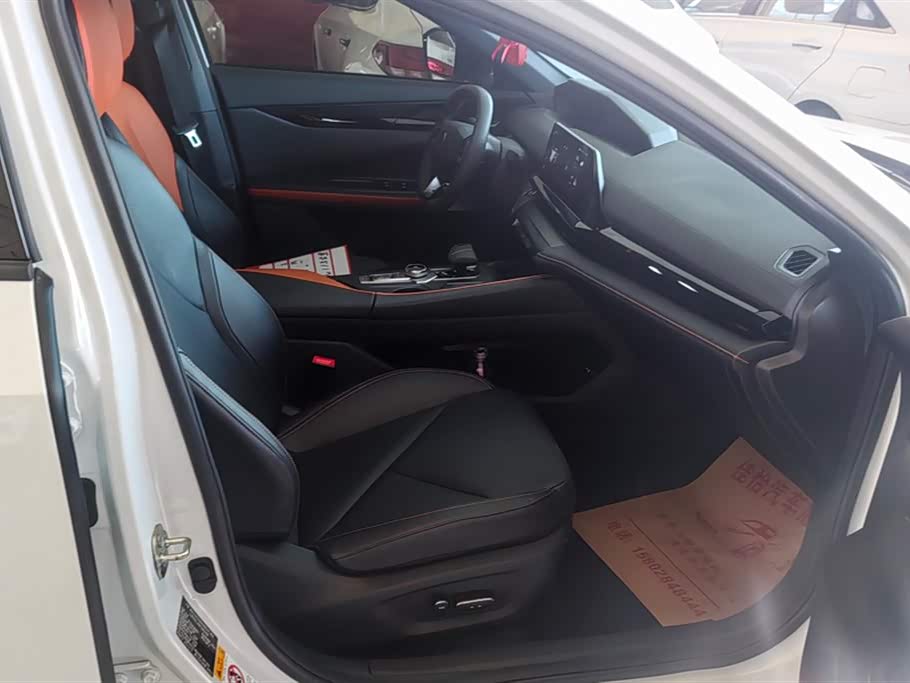 Changan UNI-V Smart iDD