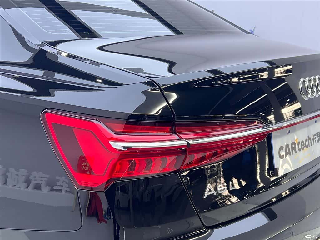 Audi A6L, 2025 10
