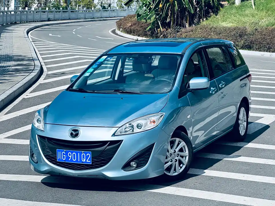 Mazda 5