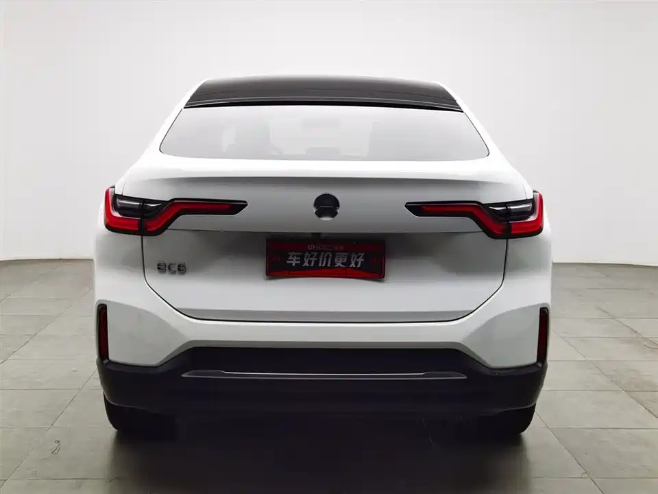 NIO EC6