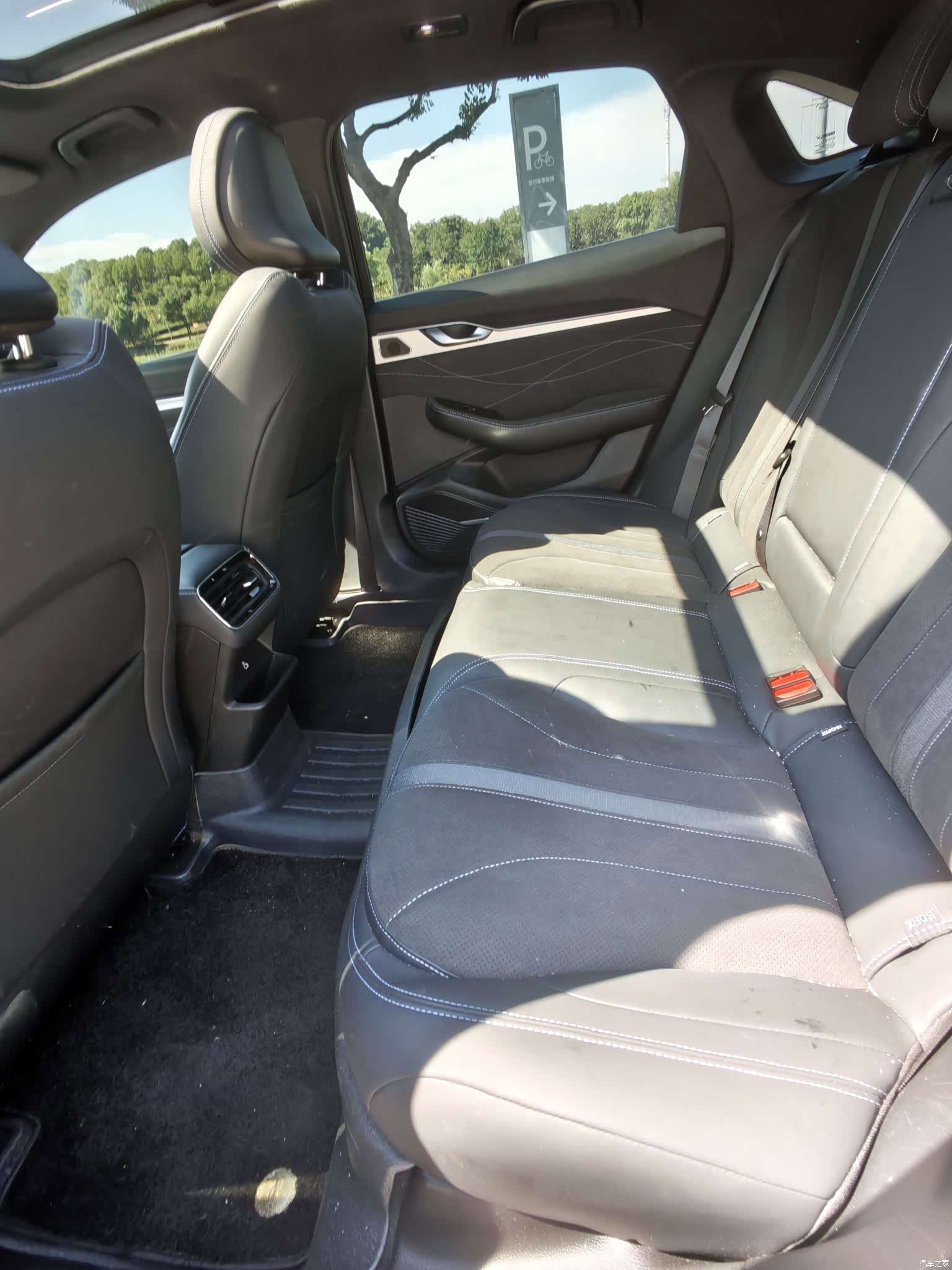 Geely Preface, 2025 11