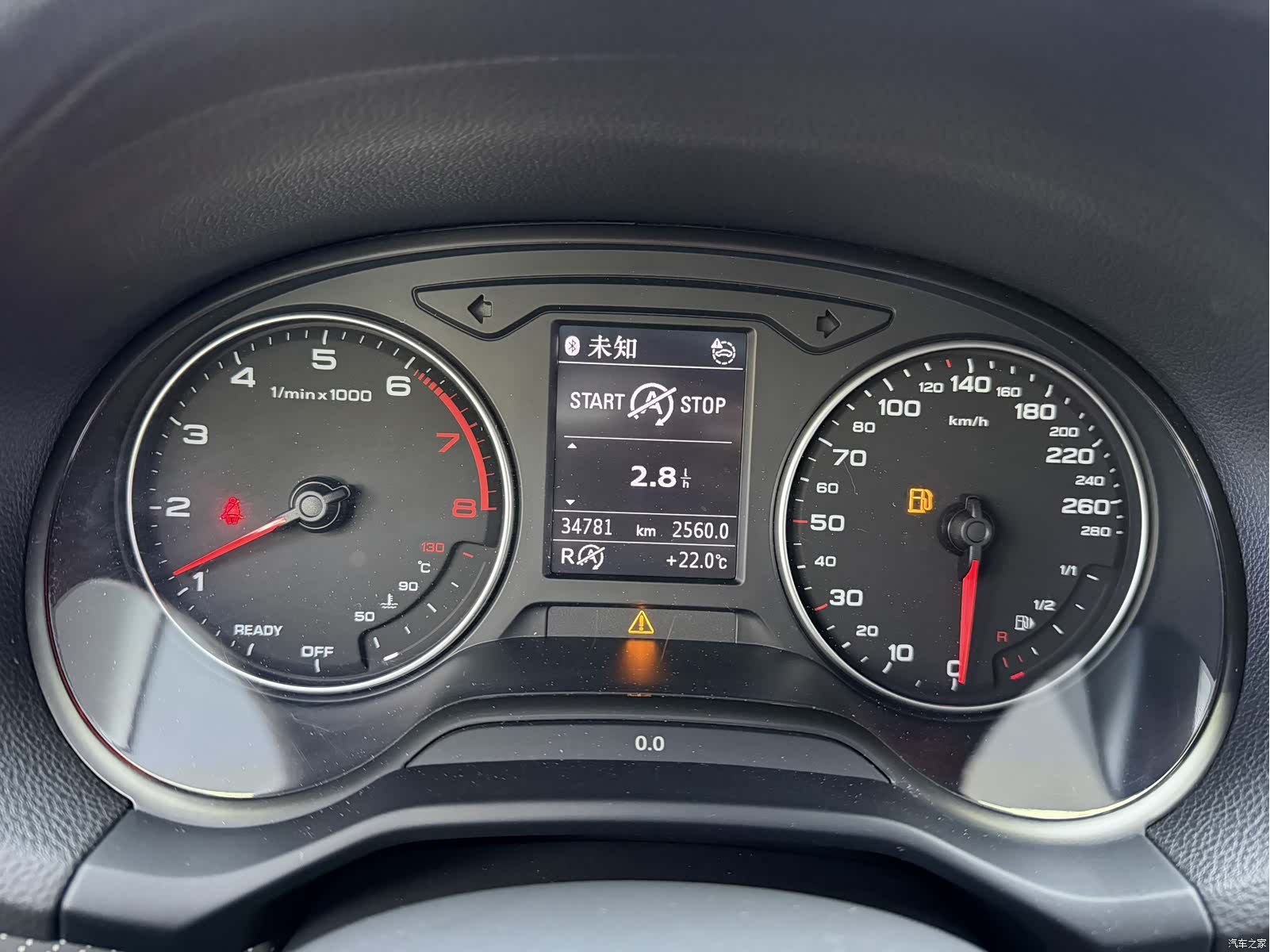 Audi Q2L, 2022 11