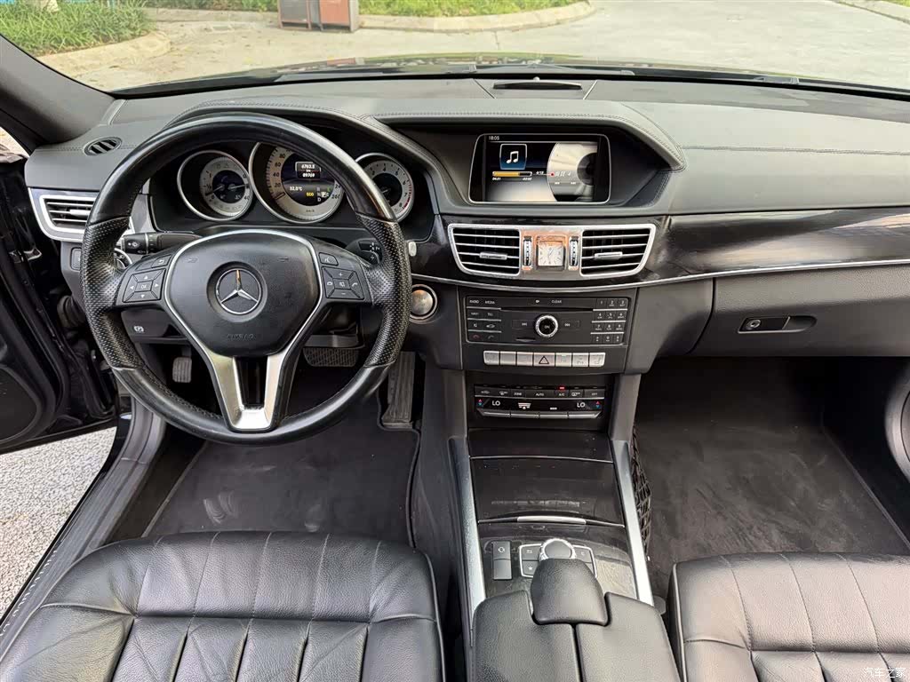 Mercedes-Benz E-Class, 2015 15