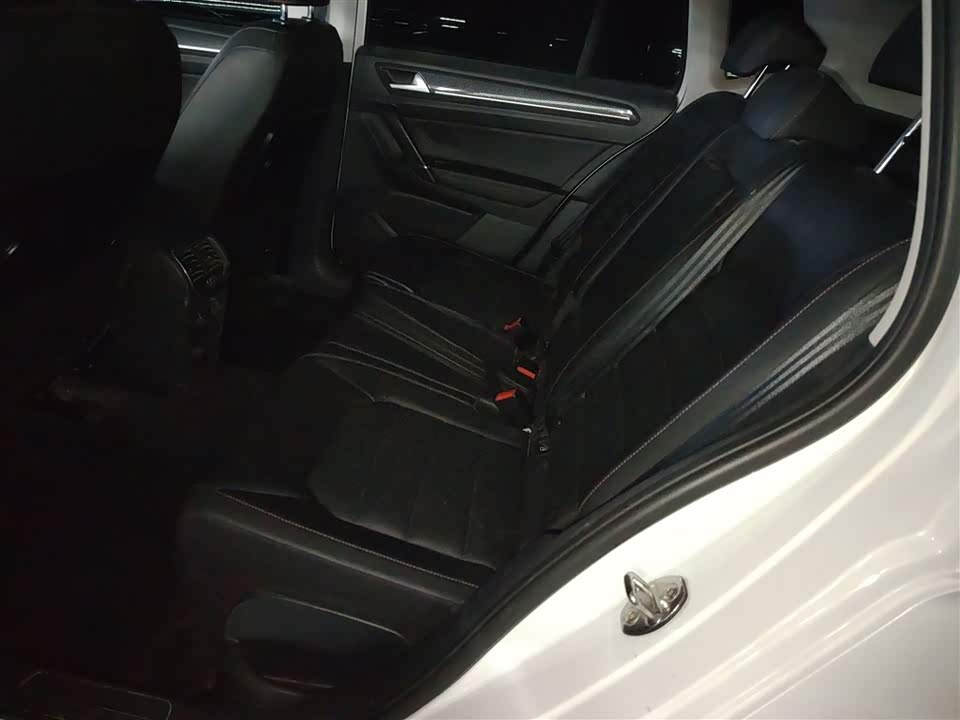 Volkswagen Golf*Jiayu