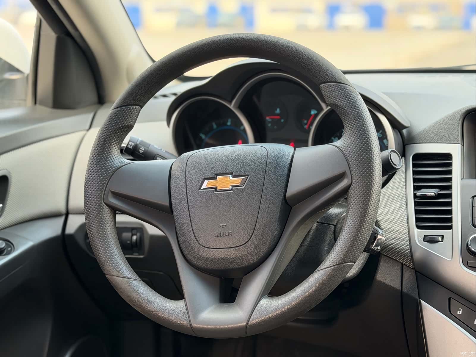 Chevrolet SE, 2013 10