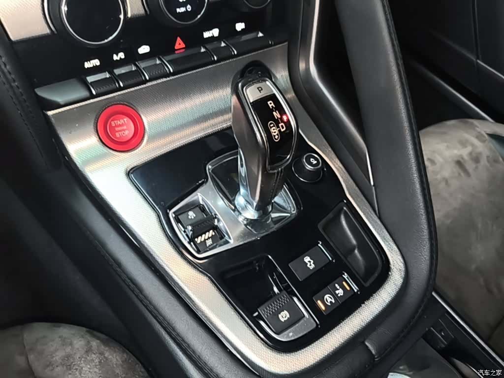 Jaguar F-TYPE, 2017 14