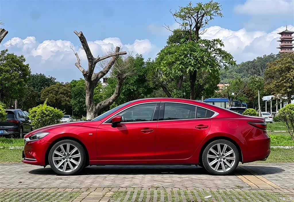 Mazda Atenza, 2020 3