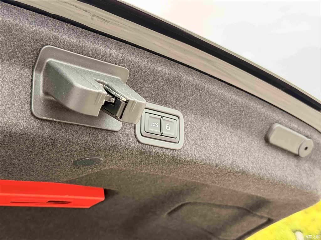 Audi A6L, 2025 28
