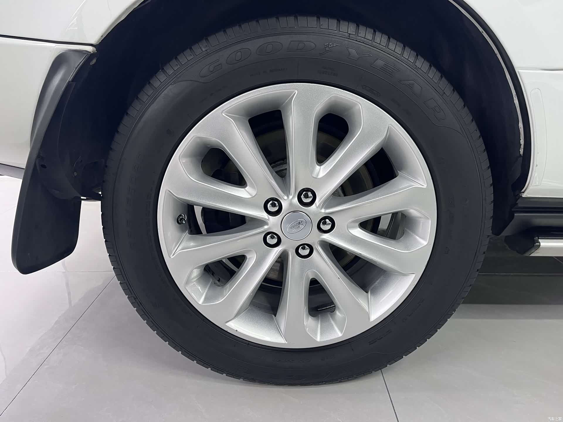 Land Rover Range Rover, 2012 7