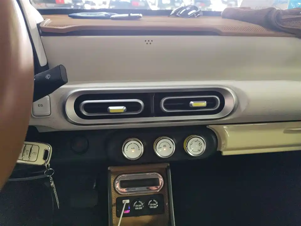 Wuling Hongguang MINIEV