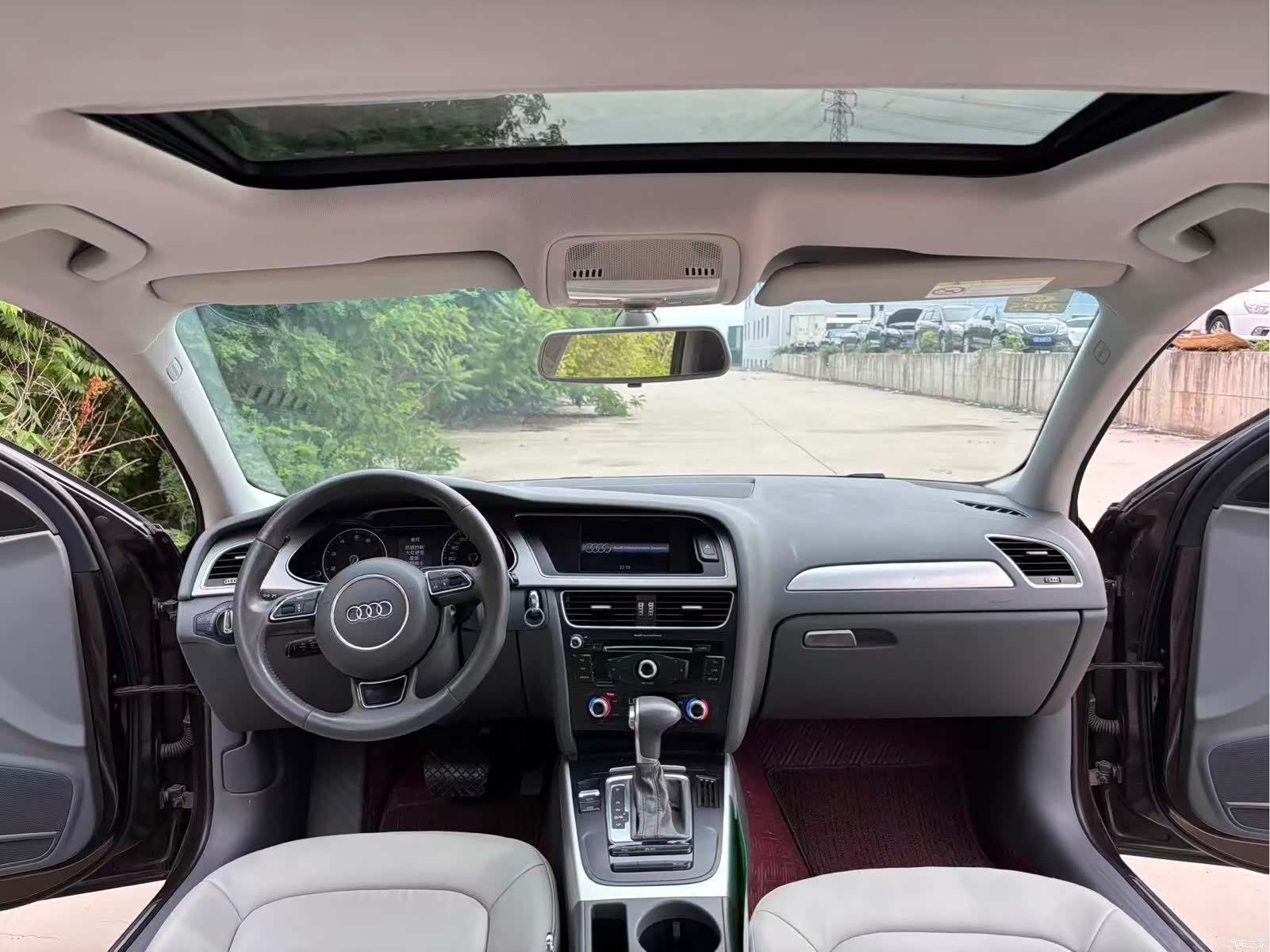 Audi A4L, 2015 все фото