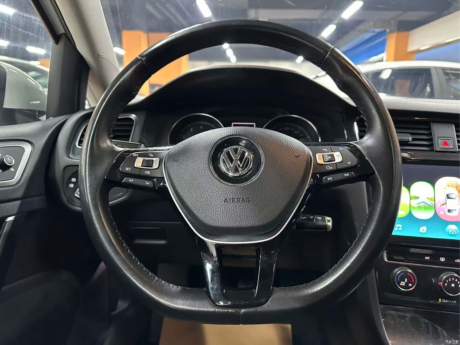 Volkswagen Golf, 2018 10