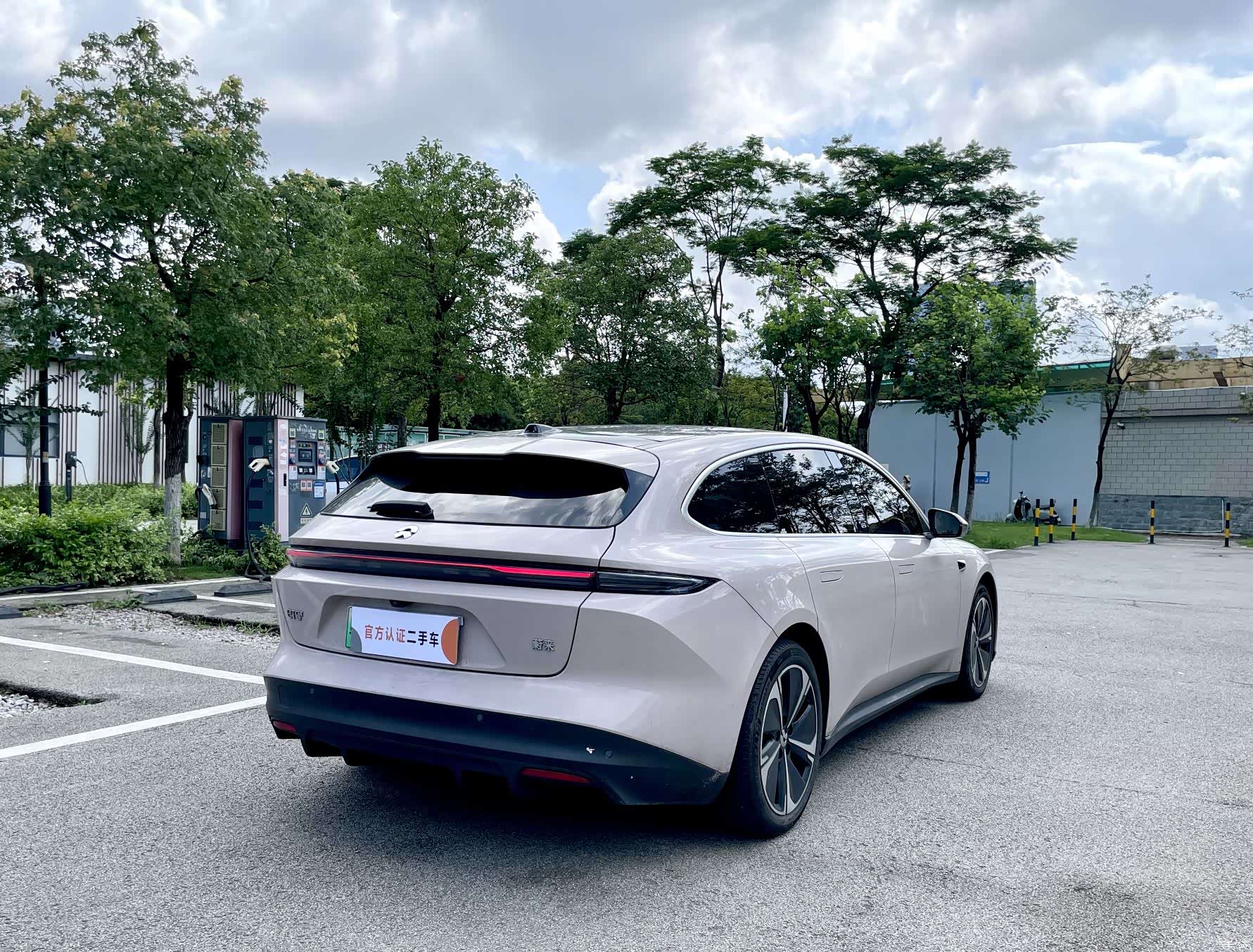 NIO ET5, 2024 4