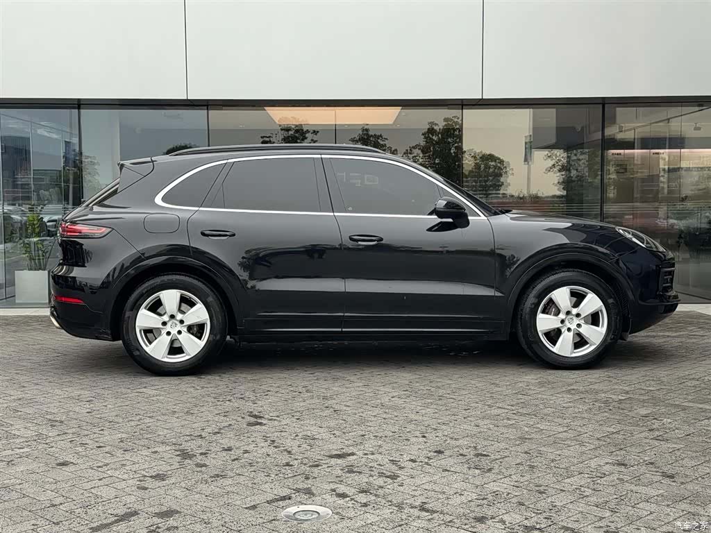 Porsche Cayenne, 2022 6