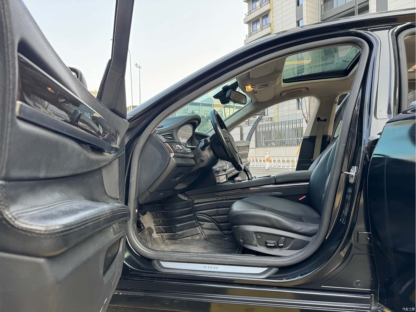 BMW 7 Series, 2012 12