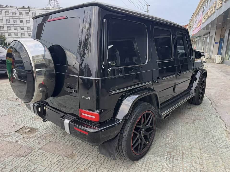 Mercedes-Benz G-class