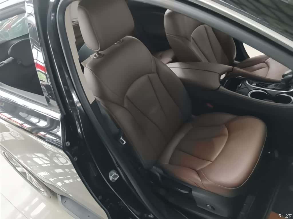 Buick Envision Plus, 2021 25