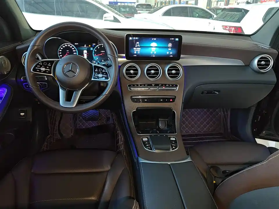 Mercedes-Benz GLC Mercedes-Benz GLC